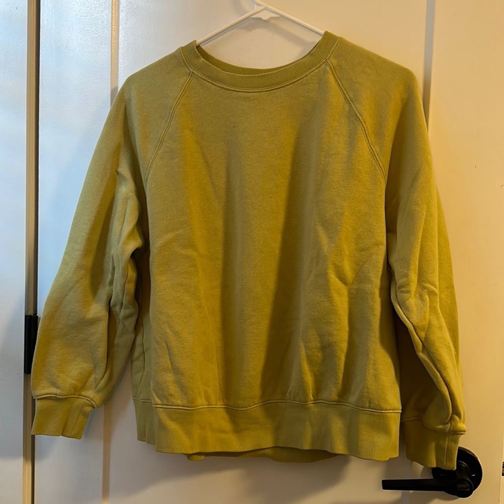 Old Navy sweatshirt